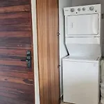 401 Deluxe